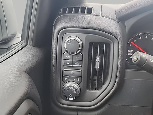 Used 2024 GMC Sierra 1500 Pro w/ Pro Value Package image 15