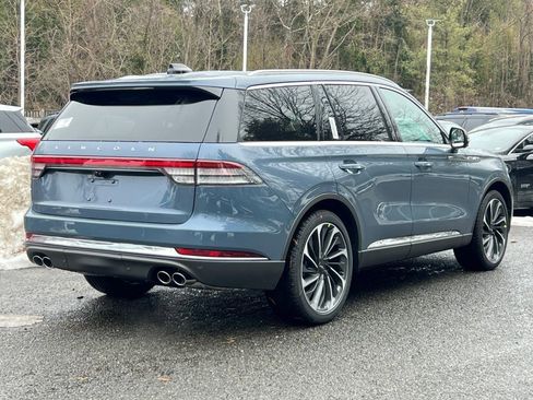New 2026 Lincoln Aviator Reserve image 4