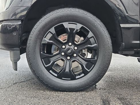 Used 2023 Ford F150 Platinum w/ Equipment Group 701A High image 13