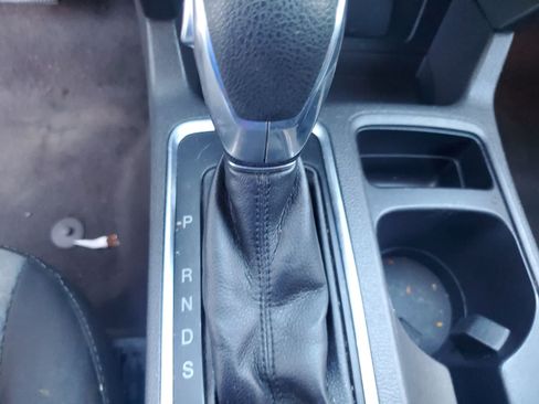 Used 2019 Ford Escape SE AWD/4WD image 16