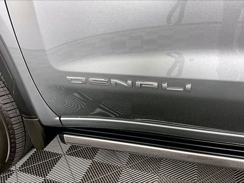 Certified 2025 GMC Sierra 1500 Denali image 24