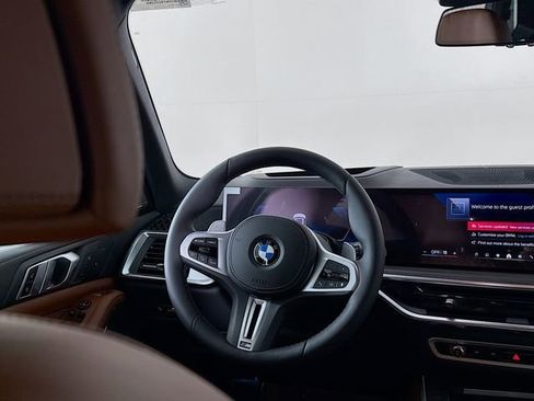 New 2026 BMW X5 M60i w/ Climate Comfort Package image 11