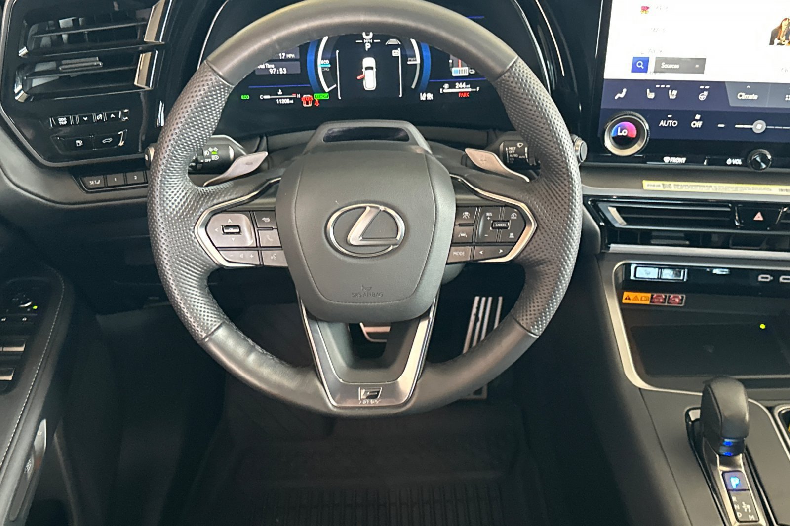 Certified 2026 Lexus TX 500h AWD w/ Technology Package image 11