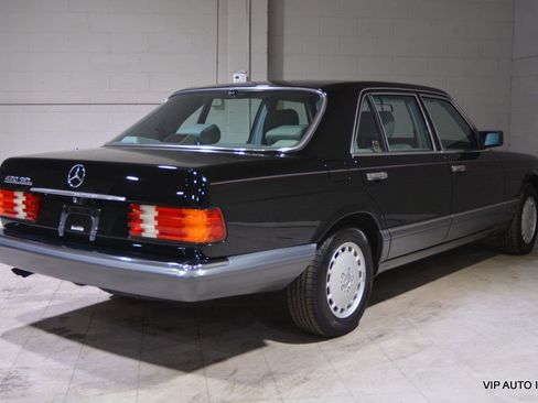 Used 1991 Mercedes-Benz 420 SEL image 4