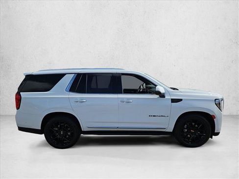 Used 2023 GMC Yukon Denali w/ Denali Reserve Package AWD/4WD image 4