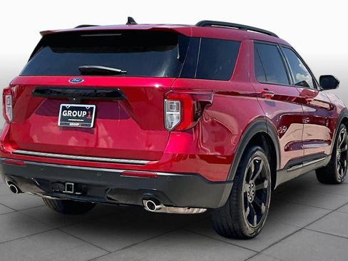 Used 2022 Ford Explorer ST-Line w/ Class IV Trailer Tow Package RWD image 12