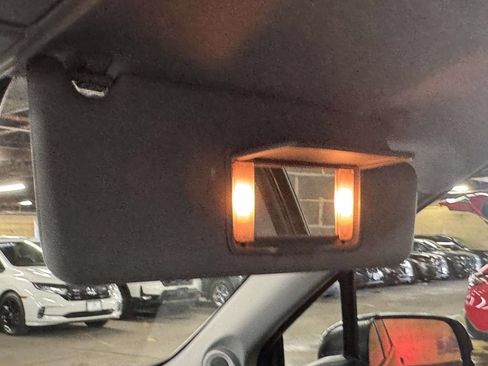Certified 2022 Honda Pilot Special Edition image 8