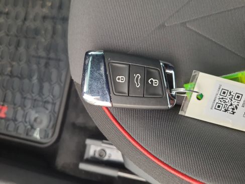 Used 2024 Volkswagen Jetta GLI 40th Anniversary Edition image 28