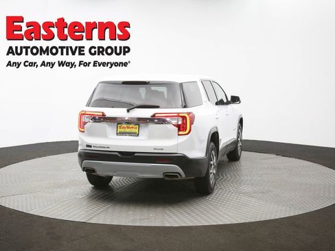 Used 2022 GMC Acadia SLE image 42