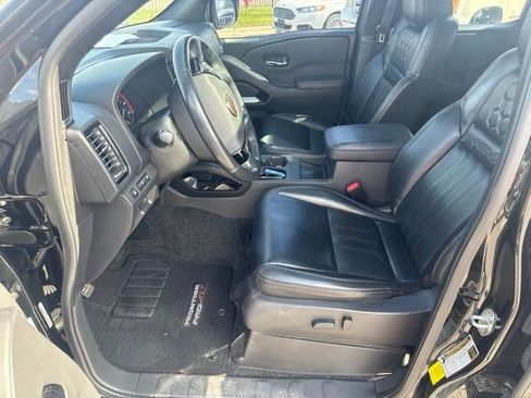 Used 2022 Nissan Frontier PRO-4X w/ Pro-4X Premium Package AWD/4WD image 15
