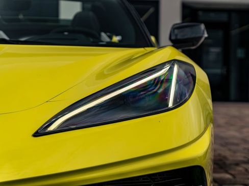 Used 2023 Chevrolet Corvette Stingray Preferred Conv w/ Z51 Performance Package RWD image 11