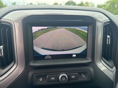 Used 2021 Chevrolet Silverado 2500 W/T w/ Gooseneck/5TH Wheel Package AWD/4WD image 9
