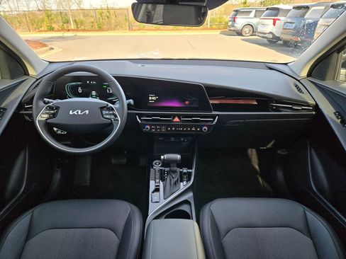 New 2026 Kia Niro EX image 10