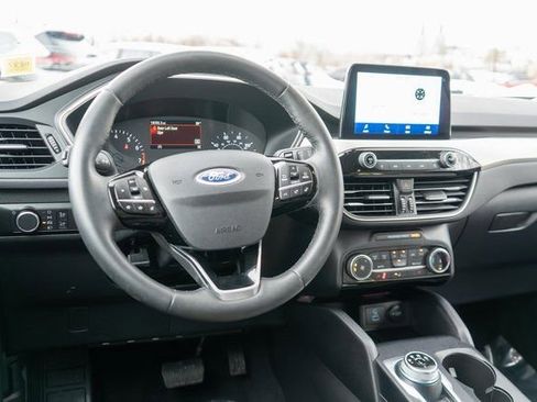 Used 2022 Ford Escape SE w/ Cold Weather Package image 14