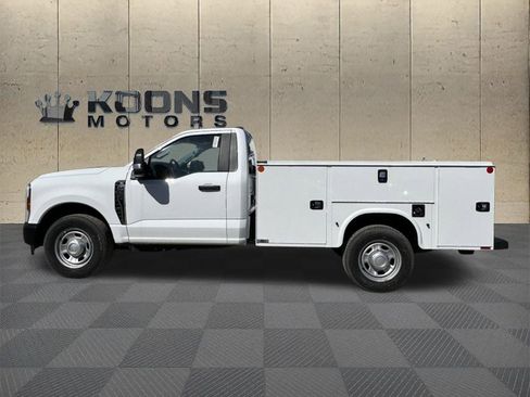 Used 2024 Ford F350 XL image 4