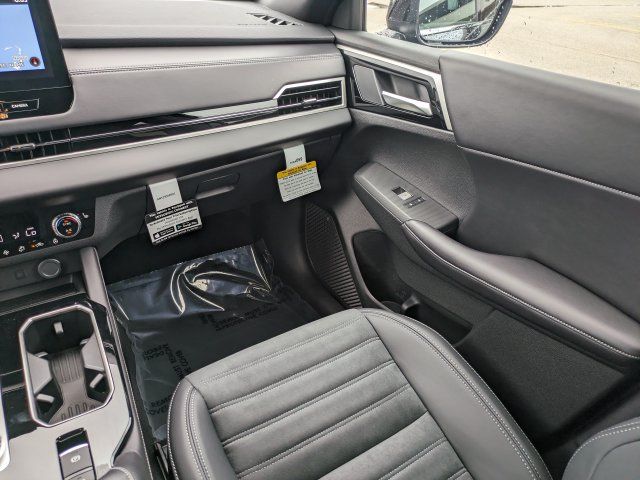 New 2026 Mitsubishi Outlander LE FWD image 17