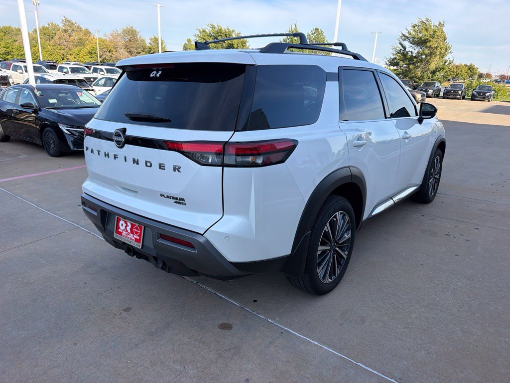 Used 2026 Nissan Pathfinder Platinum w/ Cargo Package AWD/4WD image 5