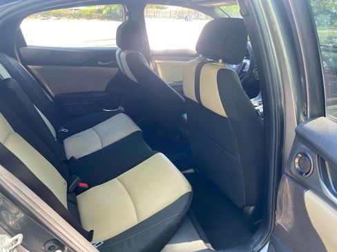 Used 2018 Honda Civic EX image 22