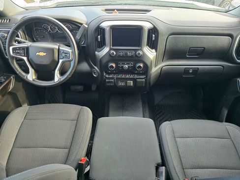 Used 2020 Chevrolet Silverado 1500 LT w/ All-Star Edition image 17