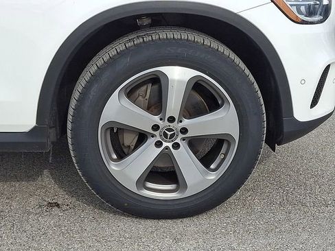 Used 2022 Mercedes-Benz GLC 300 GLC 300 image 8