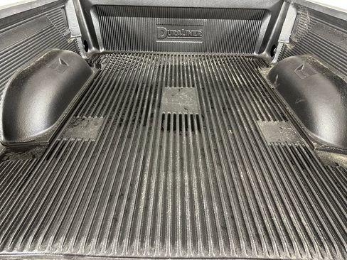 Used 2013 RAM 2500 Tradesman w/ Chrome Appearance Group AWD/4WD image 23
