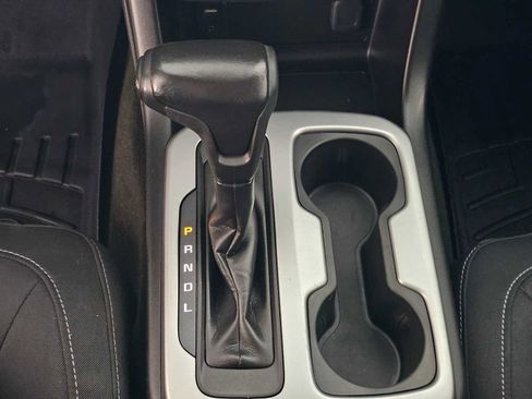 Used 2017 Chevrolet Colorado LT w/ LT Convenience Package image 28