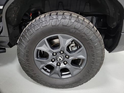 Used 2025 Lexus GX 550 AWD/4WD image 21