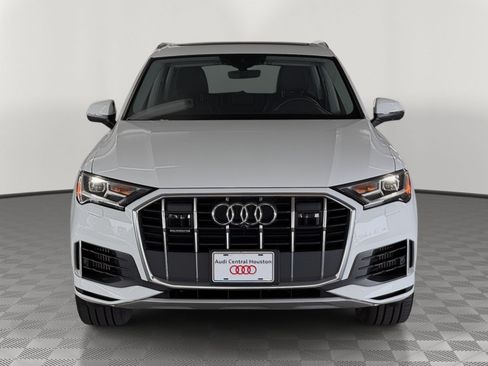 Used 2020 Audi Q7 3.0T Premium Plus w/ Premium Plus Package AWD/4WD image 6