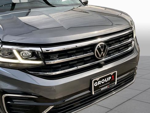 Used 2021 Volkswagen Atlas SEL Premium AWD/4WD image 30
