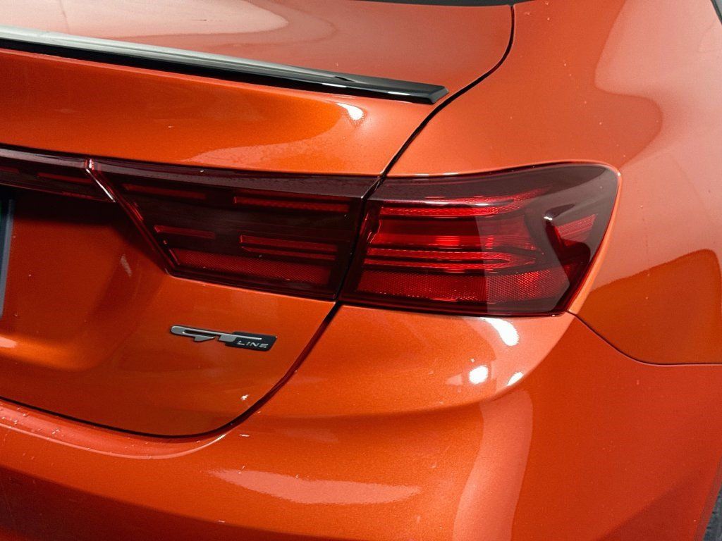 Used 2022 Kia Forte GT-Line w/ GT-Line Technology Package FWD image 33