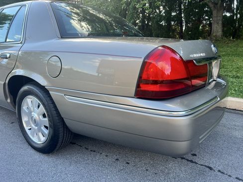 Used 2003 Mercury Grand Marquis LS RWD image 82