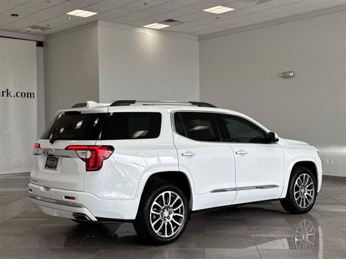 Used 2023 GMC Acadia Denali w/ Denali Technology Package FWD image 25