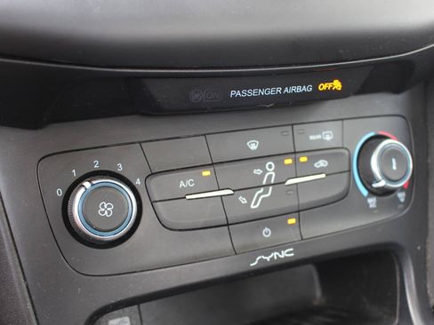 Used 2016 Ford Focus S FWD image 25