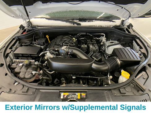 Used 2025 Dodge Durango GT AWD/4WD image 21