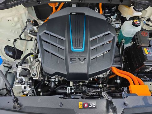 Used 2022 Kia Niro EX image 13