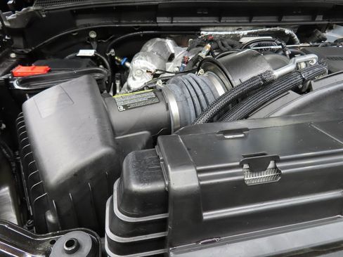 Used 2025 GMC Sierra 2500 AT4 w/ AT4 Premium Plus Package image 32