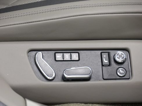 Used 2018 Bentley Flying Spur S W12 AWD/4WD image 78