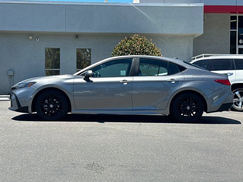 Used 2025 Toyota Camry SE w/ Multimedia Upgrade Package FWD image 2