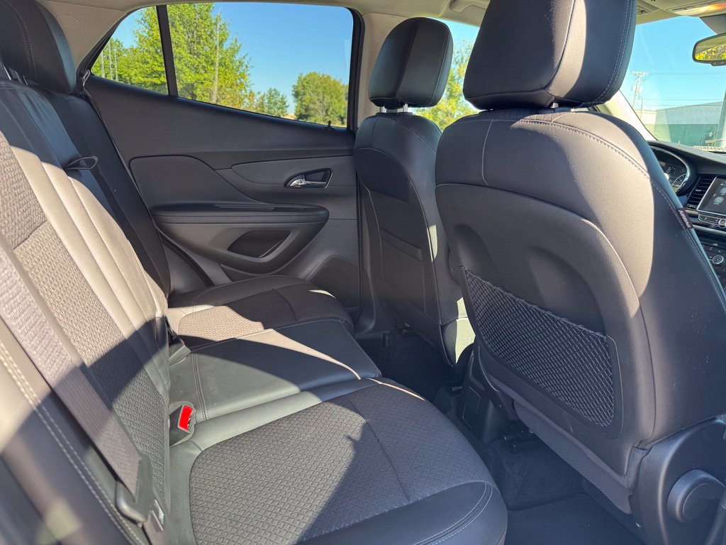 Used 2020 Buick Encore Preferred FWD image 12