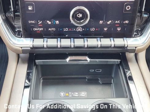 New 2026 GMC Yukon XL Denali Ultimate w/ LPO, Floor Liner Package AWD/4WD image 15