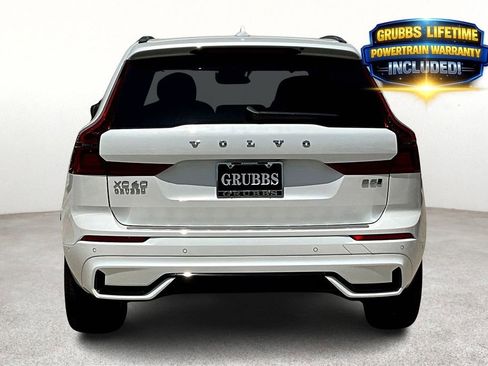 New 2026 Volvo XC60 B5 Ultra w/ Protection Package Premier AWD/4WD image 7