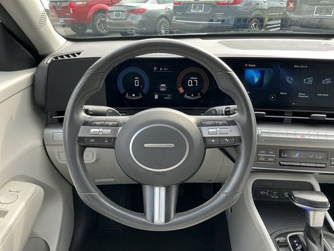 Used 2024 Hyundai Kona SEL FWD image 26