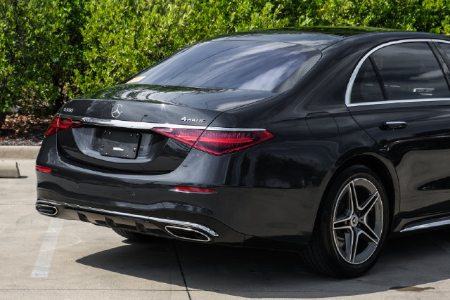 Used 2021 Mercedes-Benz S 580 4MATIC Sedan image 11