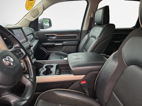 Used 2022 RAM 1500 Laramie AWD/4WD image 12