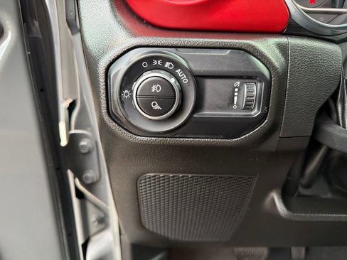 Used 2023 Jeep Gladiator Rubicon w/ LED Lighting Group image 22