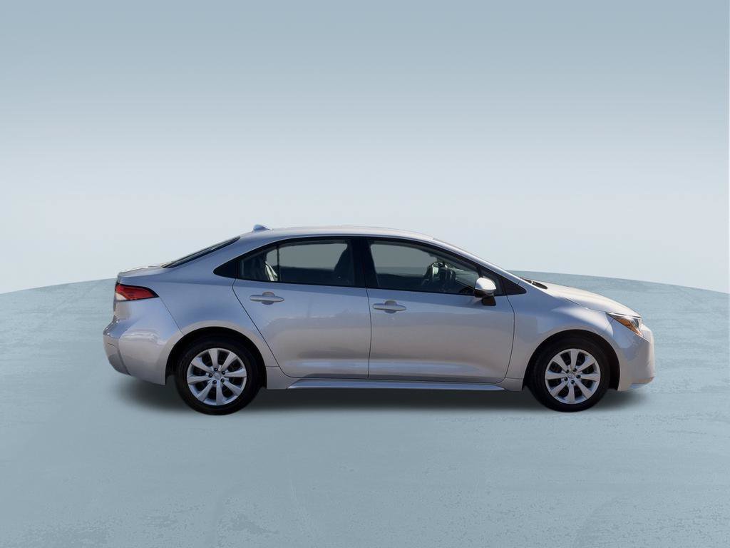 Used 2024 Toyota Corolla LE FWD image 9