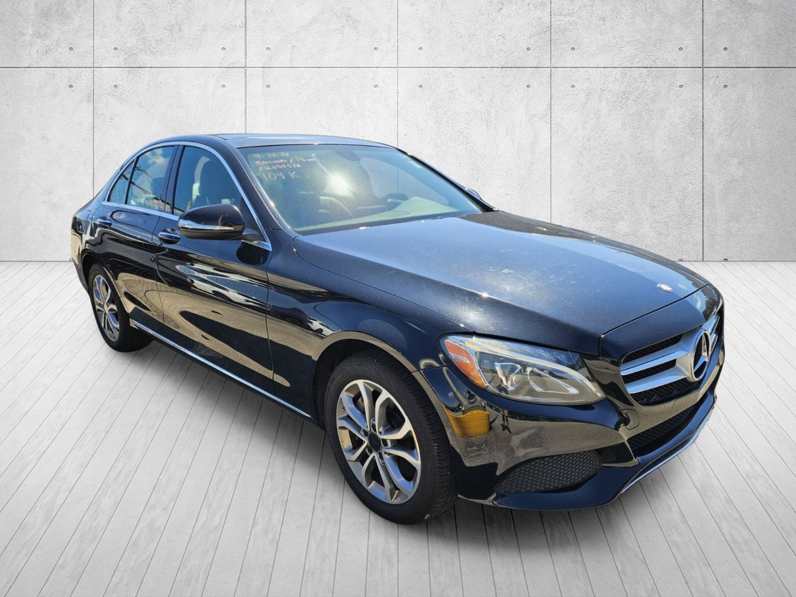 Used 2015 Mercedes-Benz C 300 4MATIC Sedan image 1