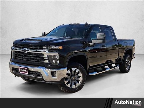 New 2026 Chevrolet Silverado 2500 LT w/ Safety Package AWD/4WD image 1
