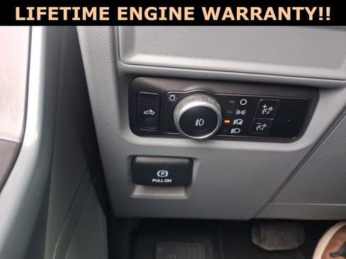Used 2023 Ford F150 XLT w/ Trailer Tow Package image 8