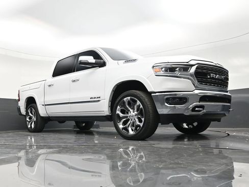 Used 2024 RAM 1500 Limited AWD/4WD image 21
